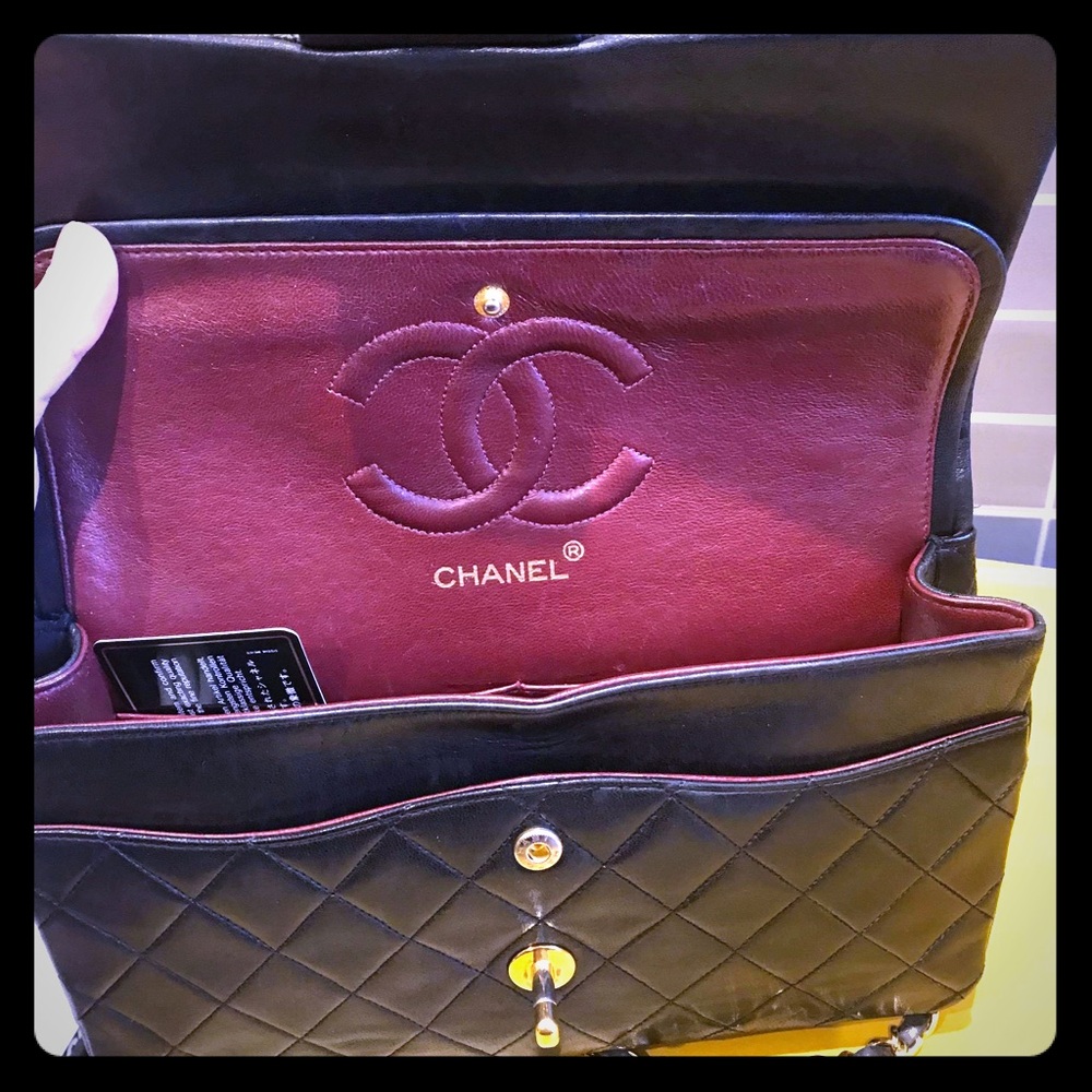 Double flap chanel-complete inclusions
